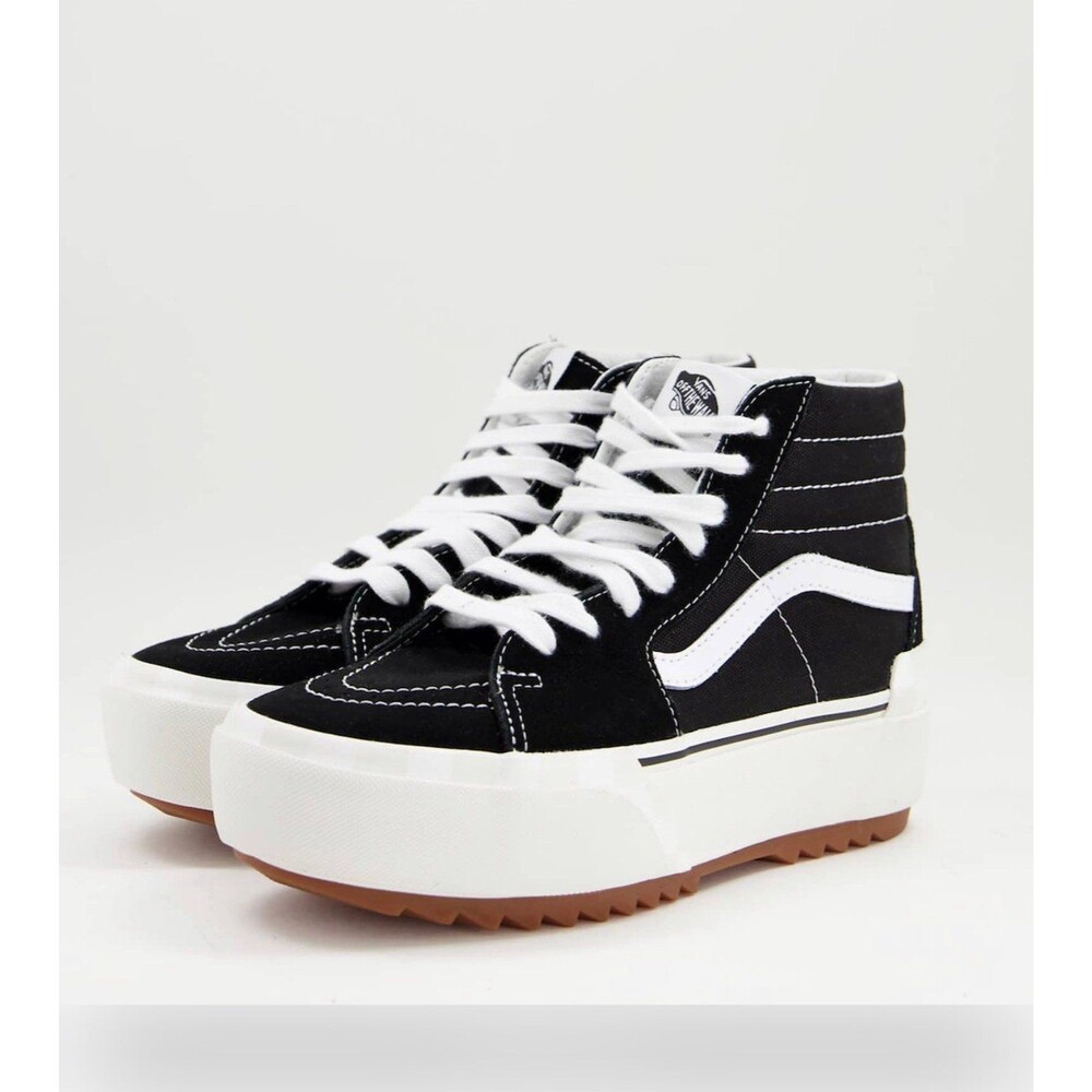 Vans Sk8-Hi Stacked /Black and White Size: 9.5M/11W